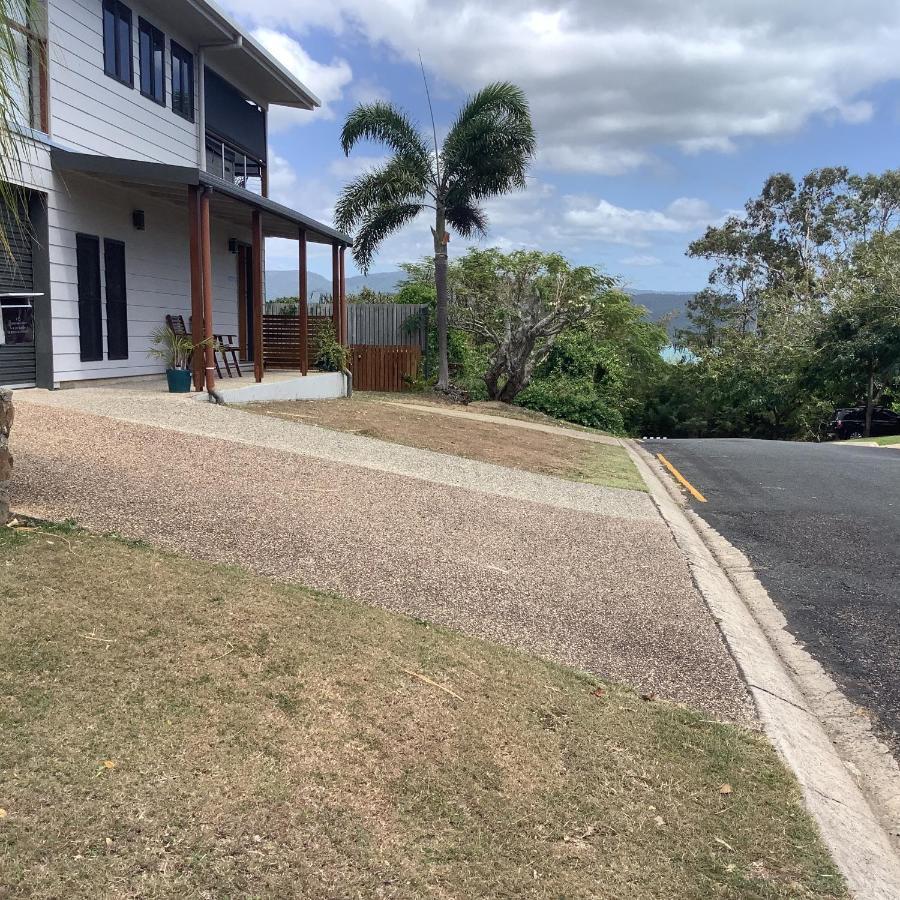 Oceanview Apartment Airlie Beach Exterior foto